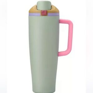 New Owala 40oz Freesip Tumbler in Wildflower